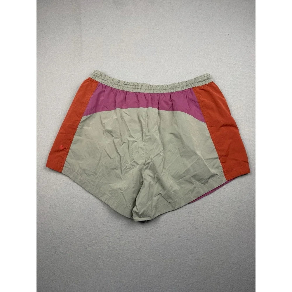 Lululemon Evergreen High Rise Short 4.5